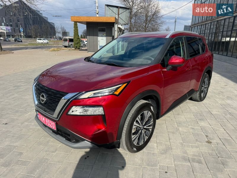 Внедорожник / Кроссовер Nissan Rogue 2023 в Ровно