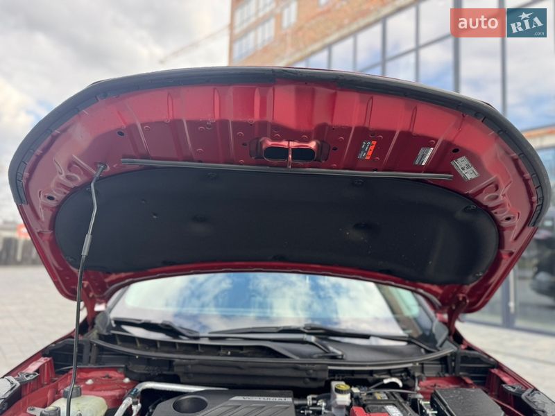 Внедорожник / Кроссовер Nissan Rogue 2023 в Ровно