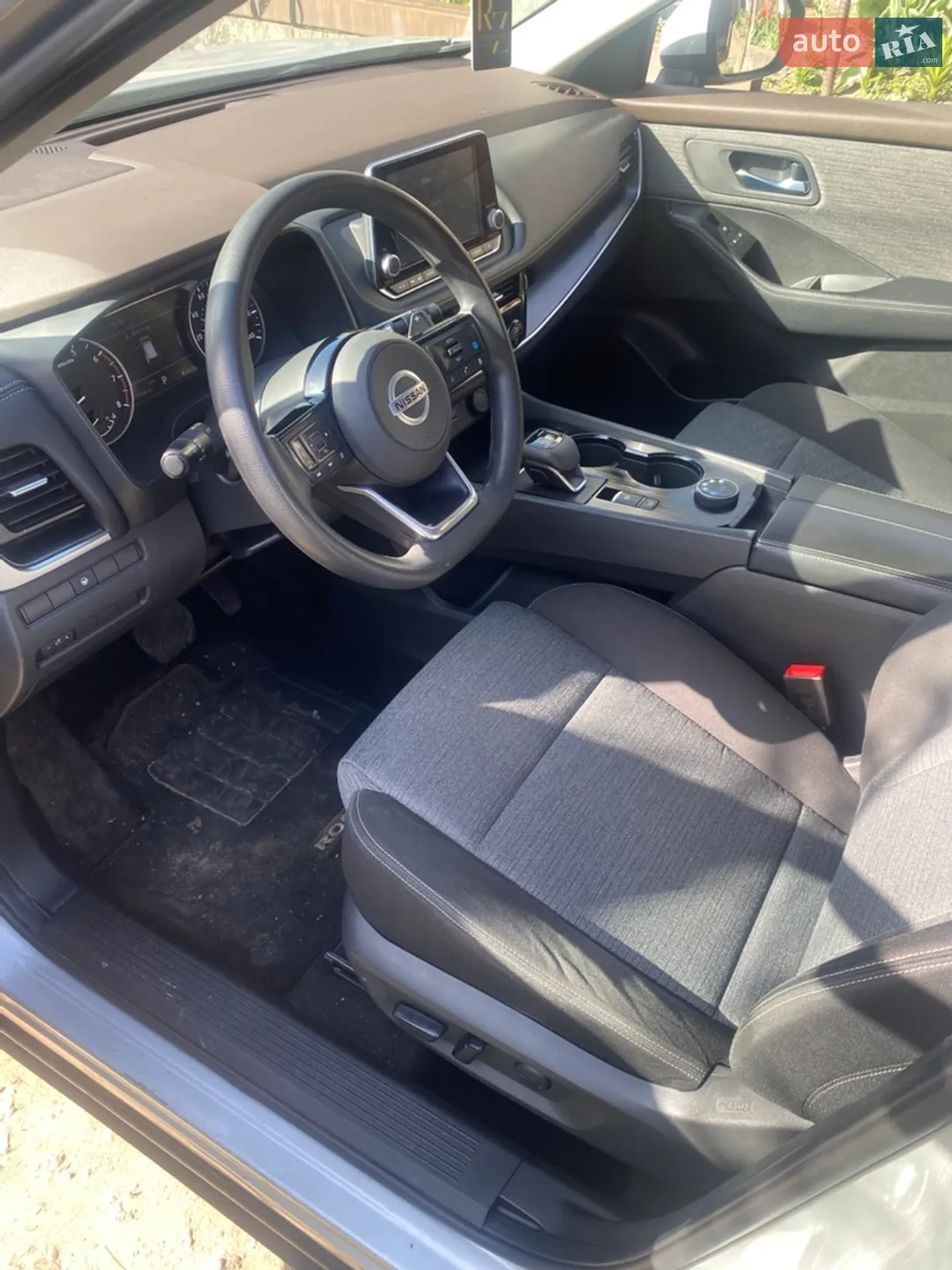 2021 Nissan Rogue - мініатюра 18