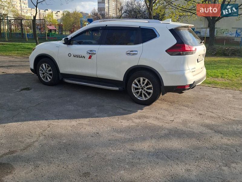 Позашляховик / Кросовер Nissan Rogue 2017 в Києві фото 7 Позашляховик / Кросовер Nissan Rogue 2017 в Києві