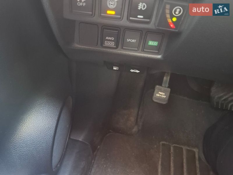 Позашляховик / Кросовер Nissan Rogue 2017 в Києві фото 10 Позашляховик / Кросовер Nissan Rogue 2017 в Києві