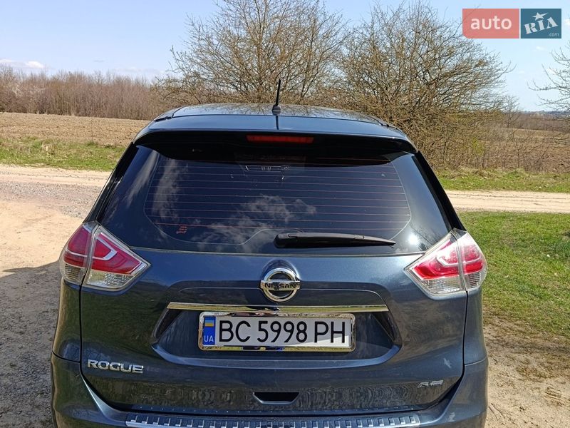 Внедорожник / Кроссовер Nissan Rogue 2014 в Трускавце
