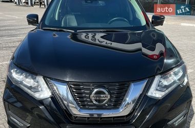 Внедорожник / Кроссовер Nissan Rogue 2018 в Запорожье