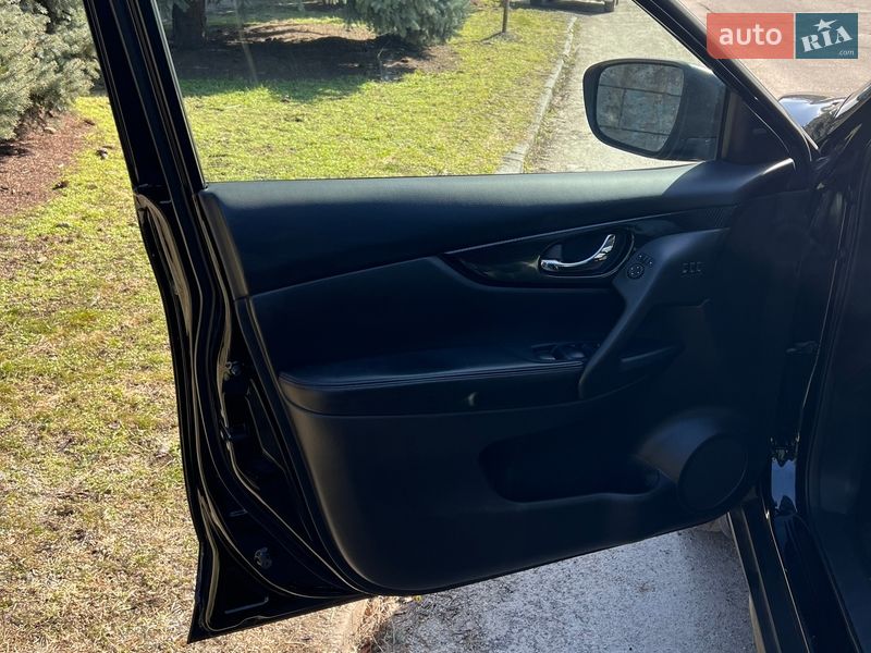 Внедорожник / Кроссовер Nissan Rogue 2018 в Запорожье фото 6 Внедорожник / Кроссовер Nissan Rogue 2018 в Запорожье
