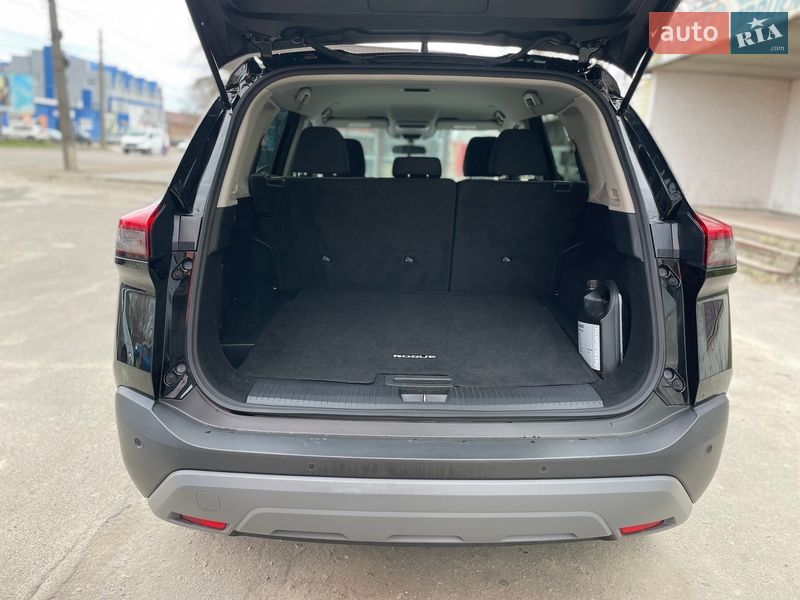 Внедорожник / Кроссовер Nissan Rogue 2023 в Сумах