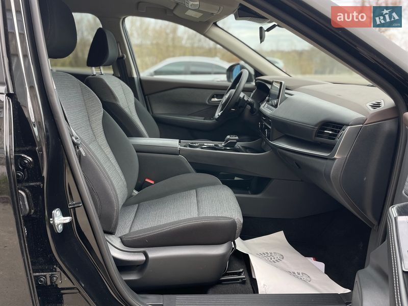 Внедорожник / Кроссовер Nissan Rogue 2023 в Сумах