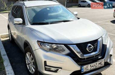 Позашляховик / Кросовер Nissan Rogue 2016 в Дніпрі