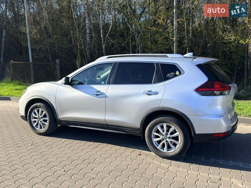 Внедорожник / Кроссовер Nissan Rogue 2017 в Чернигове фото 9 Внедорожник / Кроссовер Nissan Rogue 2017 в Чернигове