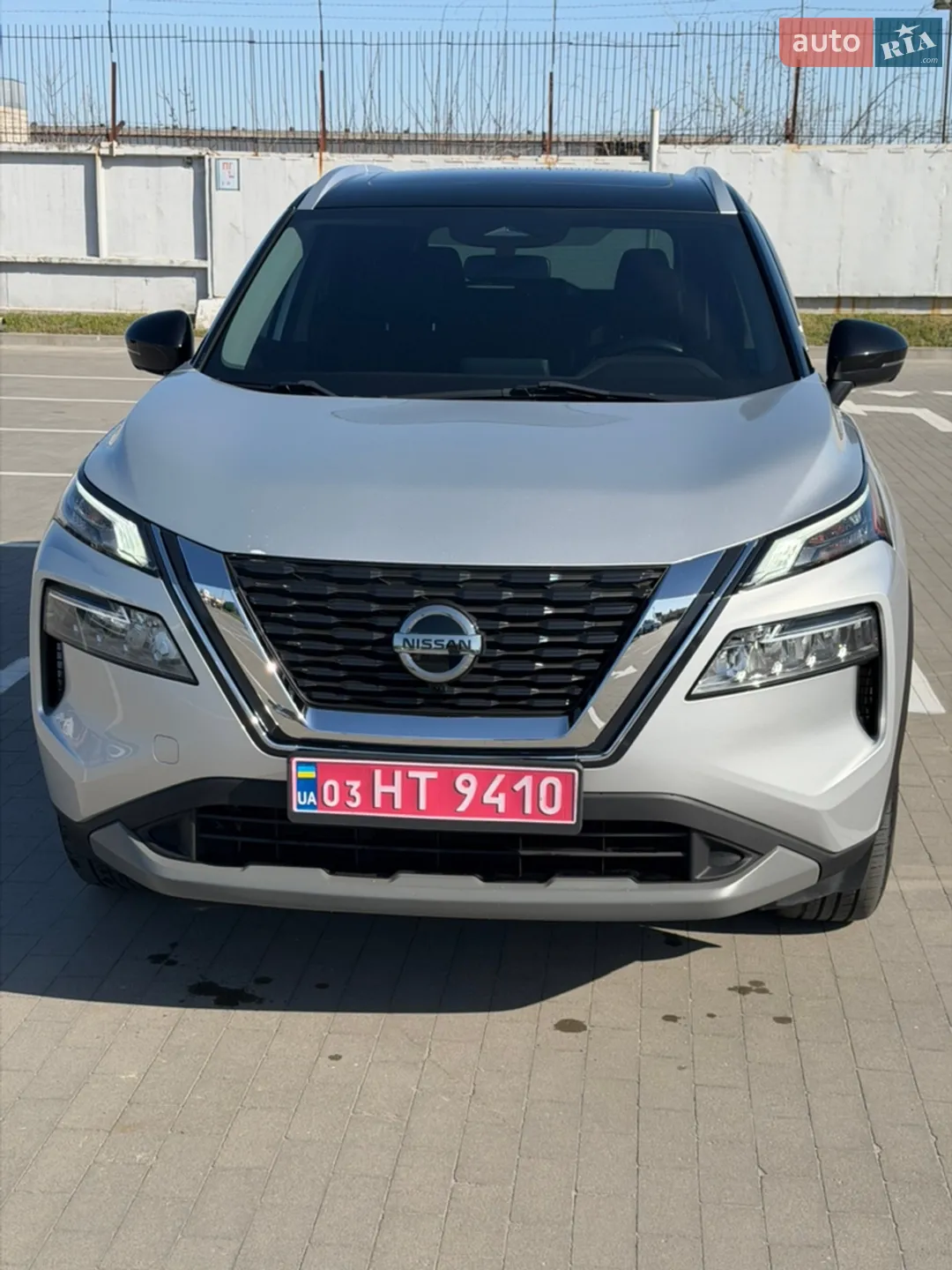2021 Nissan Rogue - фото 1