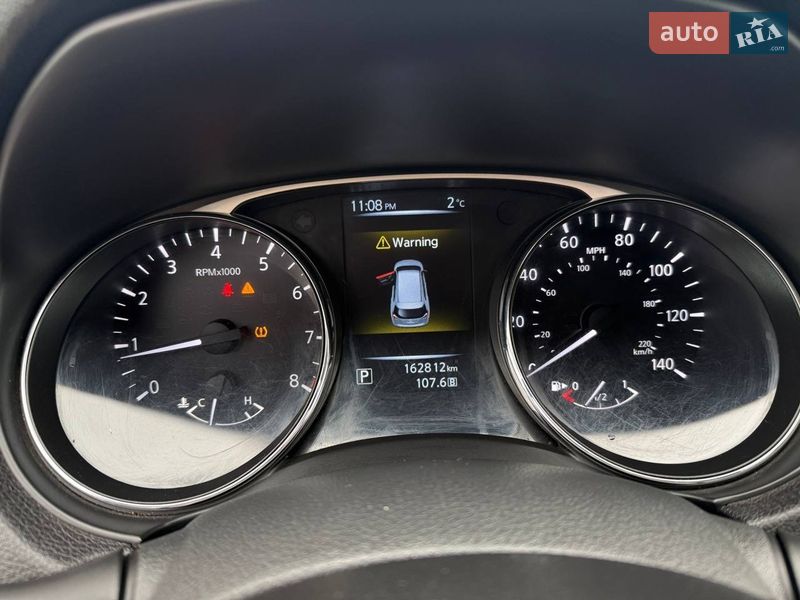 Позашляховик / Кросовер Nissan Rogue 2016 в Житомирі