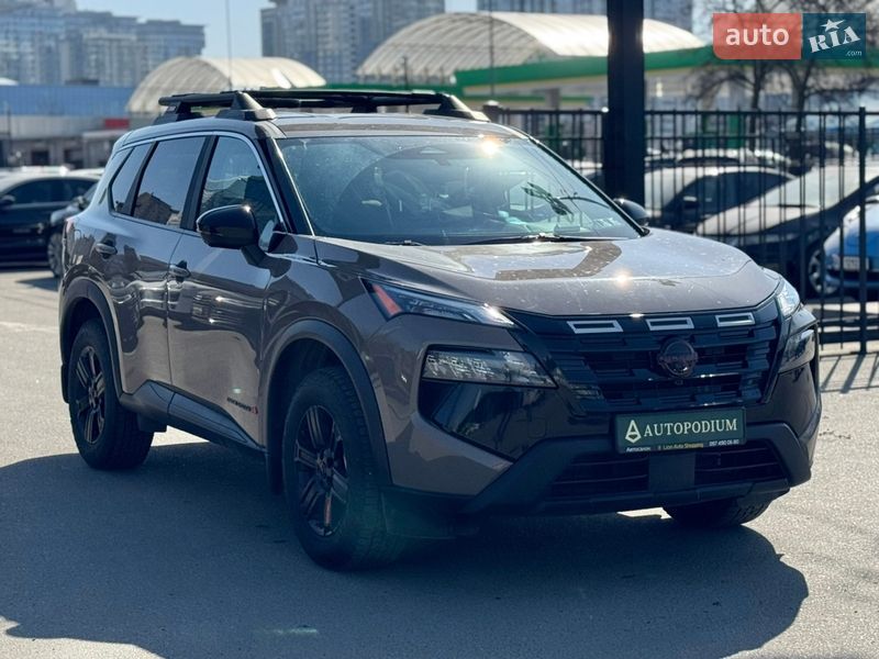 Внедорожник / Кроссовер Nissan Rogue 2024 в Киеве