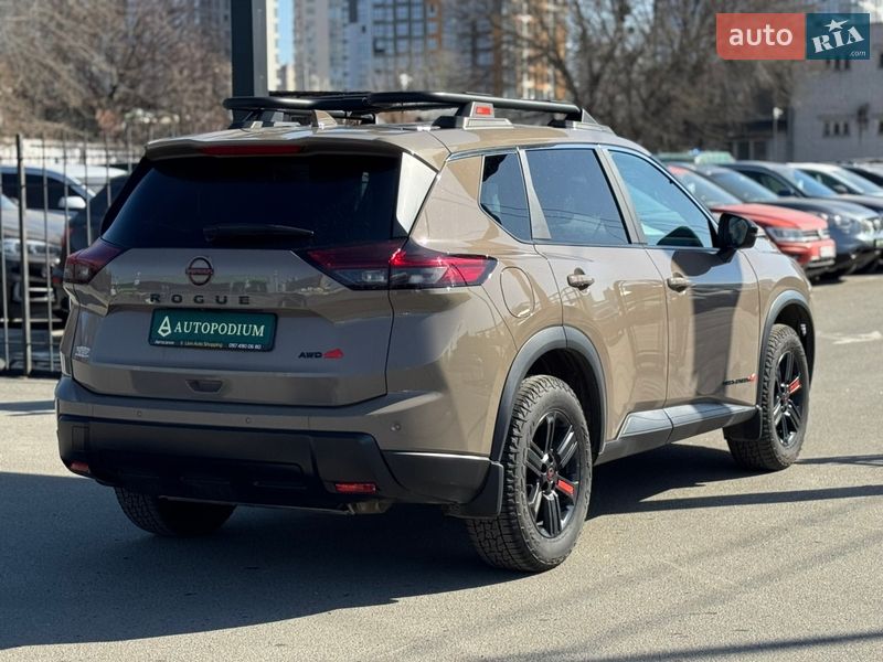 Внедорожник / Кроссовер Nissan Rogue 2024 в Киеве