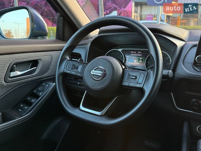Внедорожник / Кроссовер Nissan Rogue 2023 в Киеве