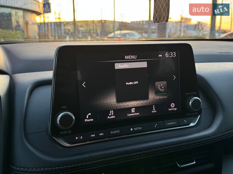 Внедорожник / Кроссовер Nissan Rogue 2023 в Киеве