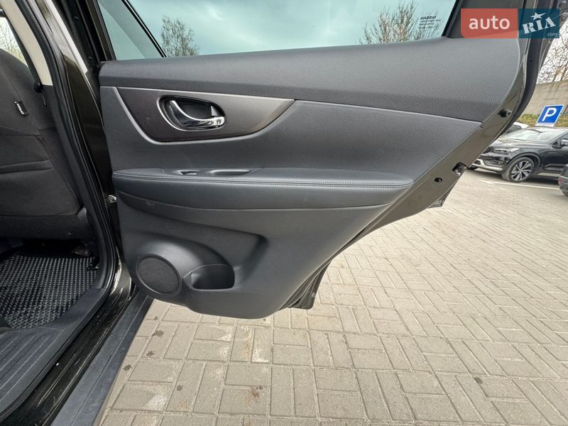Внедорожник / Кроссовер Nissan Rogue 2016 в Тернополе фото 13 Внедорожник / Кроссовер Nissan Rogue 2016 в Тернополе