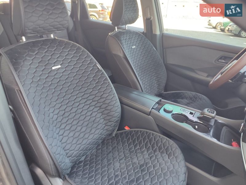 Внедорожник / Кроссовер Nissan Rogue 2021 в Черкассах