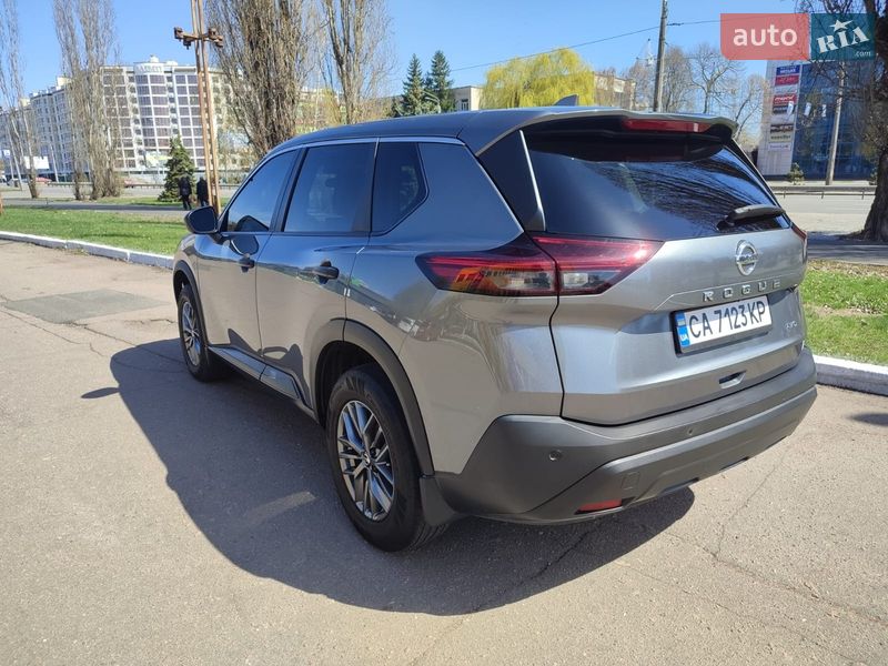 Внедорожник / Кроссовер Nissan Rogue 2021 в Черкассах