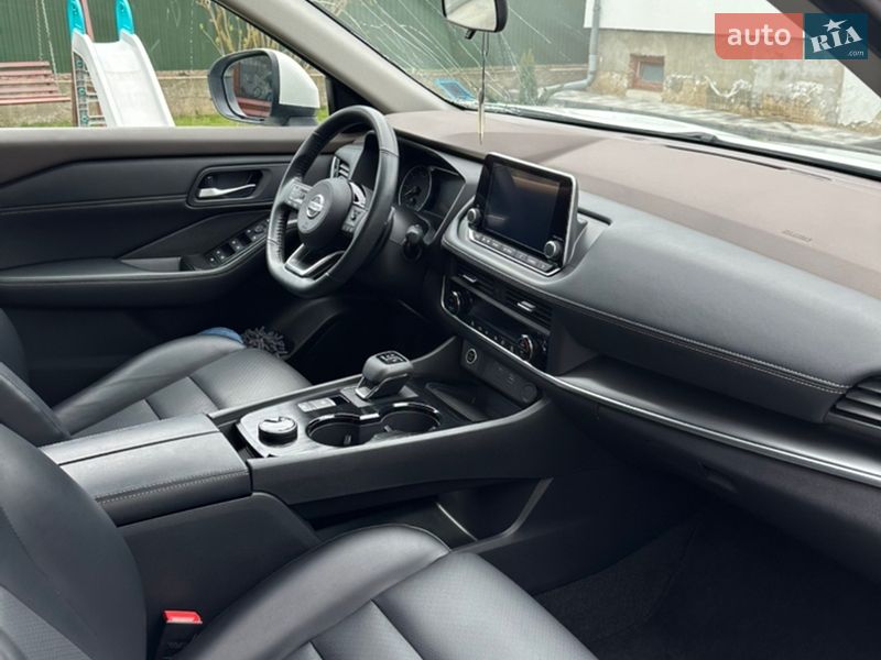 Внедорожник / Кроссовер Nissan Rogue 2023 в Самборе фото 30 Внедорожник / Кроссовер Nissan Rogue 2023 в Самборе