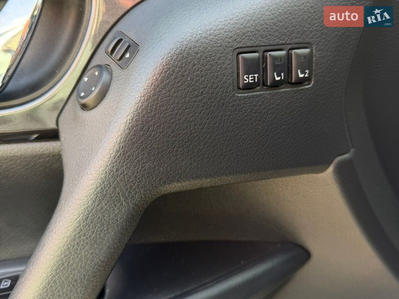 Внедорожник / Кроссовер Nissan Rogue 2018 в Белой Церкви