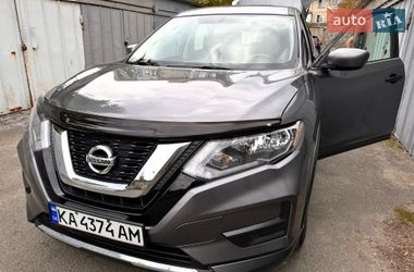 Позашляховик / Кросовер Nissan Rogue 2017 в Києві