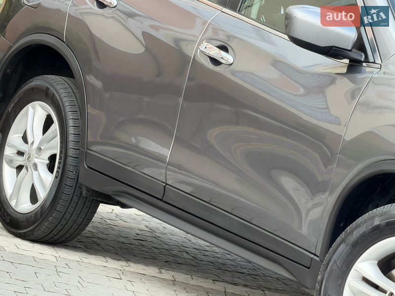 Внедорожник / Кроссовер Nissan Rogue 2017 в Дрогобыче