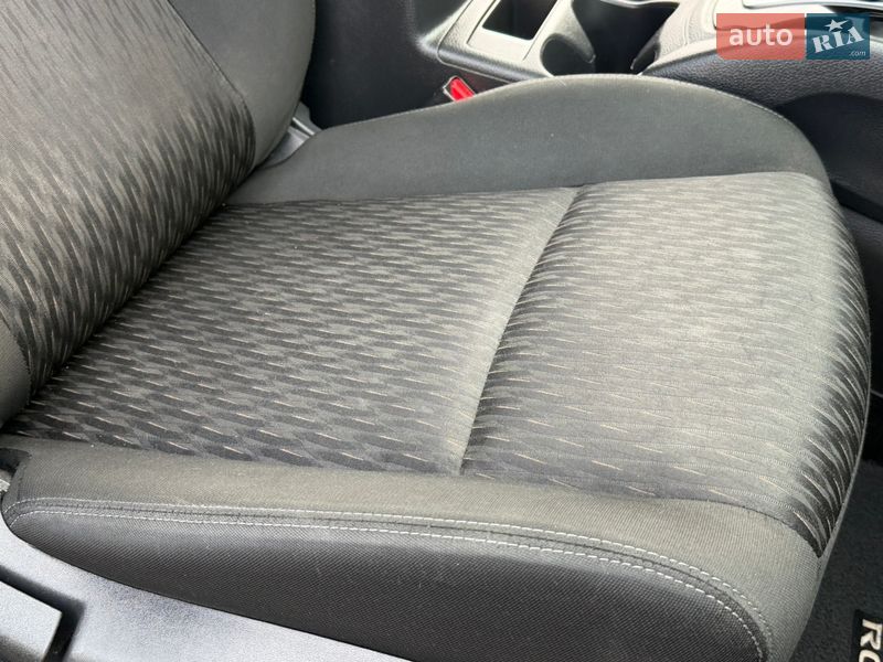 Внедорожник / Кроссовер Nissan Rogue 2017 в Дрогобыче