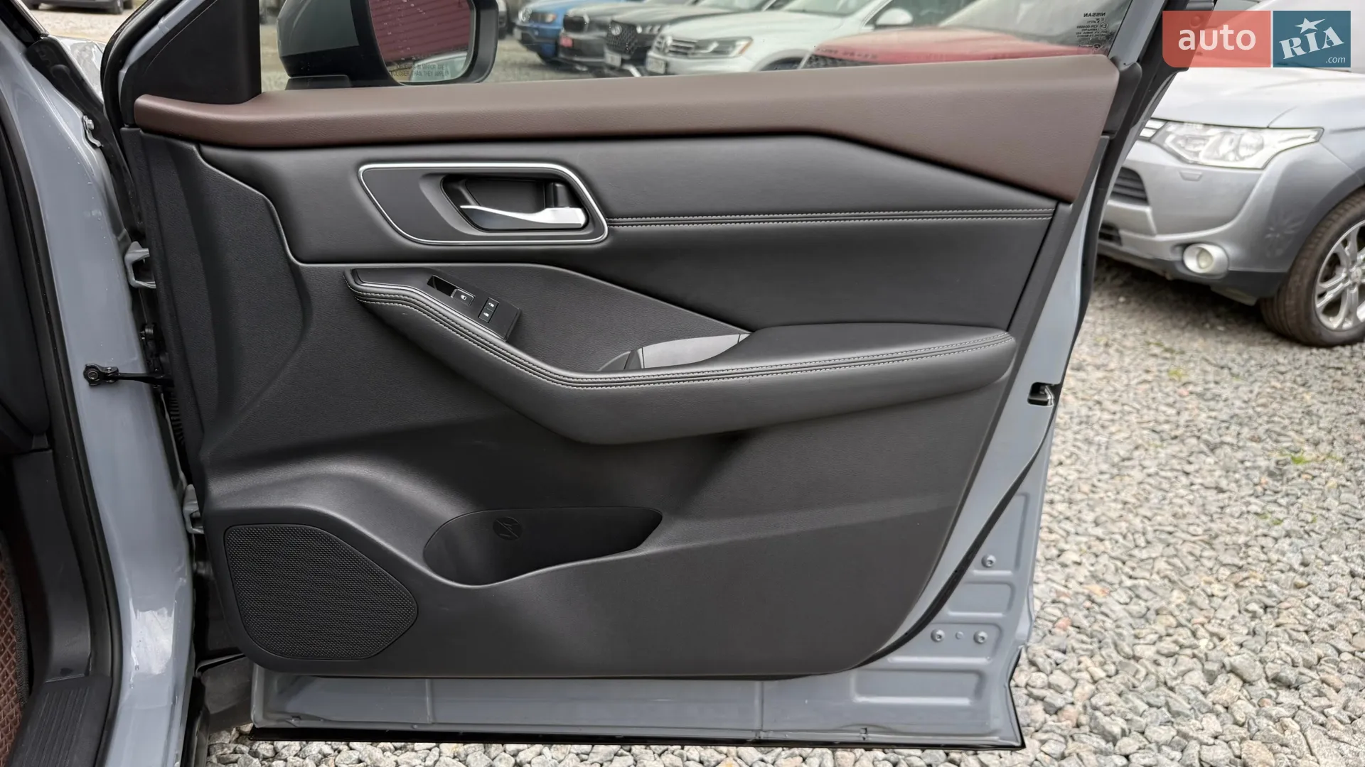 2020 Nissan Rogue - мініатюра 31