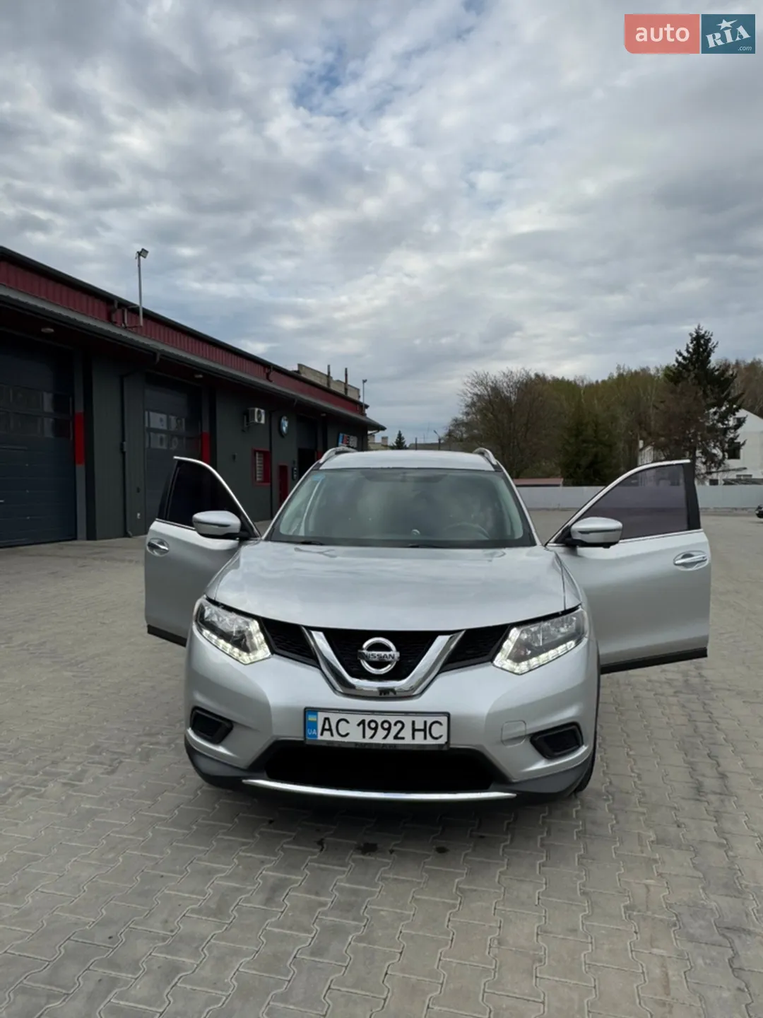 2016 Nissan Rogue - фото 1