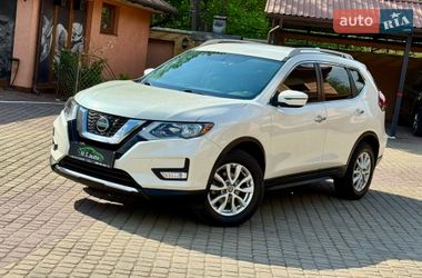 Позашляховик / Кросовер Nissan Rogue 2019 в Мукачевому