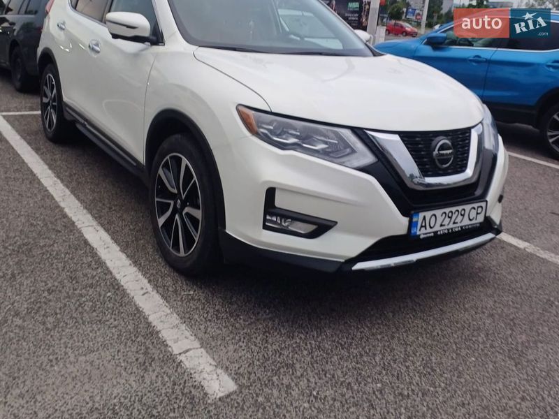 Nissan Rogue 2018
