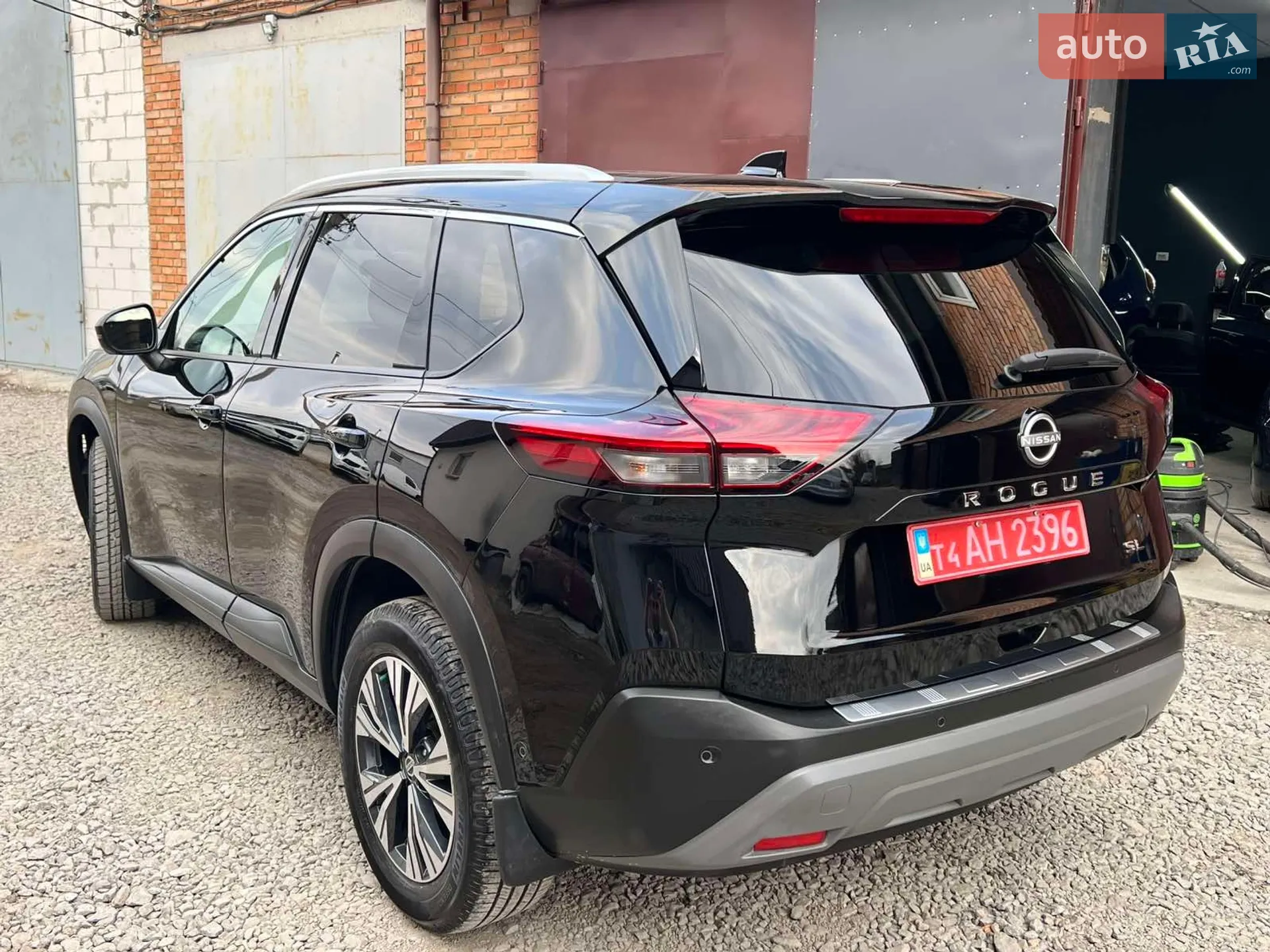 2021 Nissan Rogue - мініатюра 15