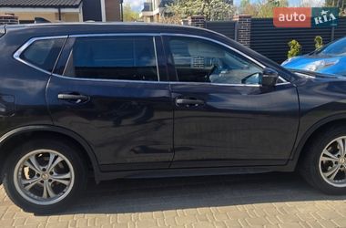 Внедорожник / Кроссовер Nissan Rogue 2018 в Киеве