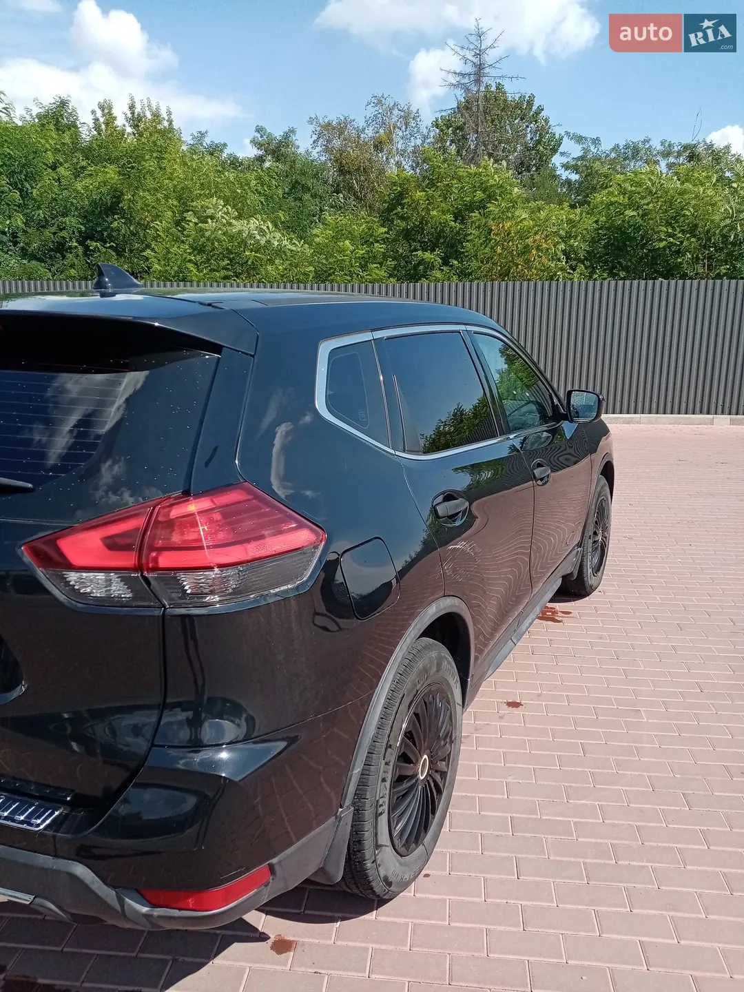 2017 Nissan Rogue - мініатюра 11