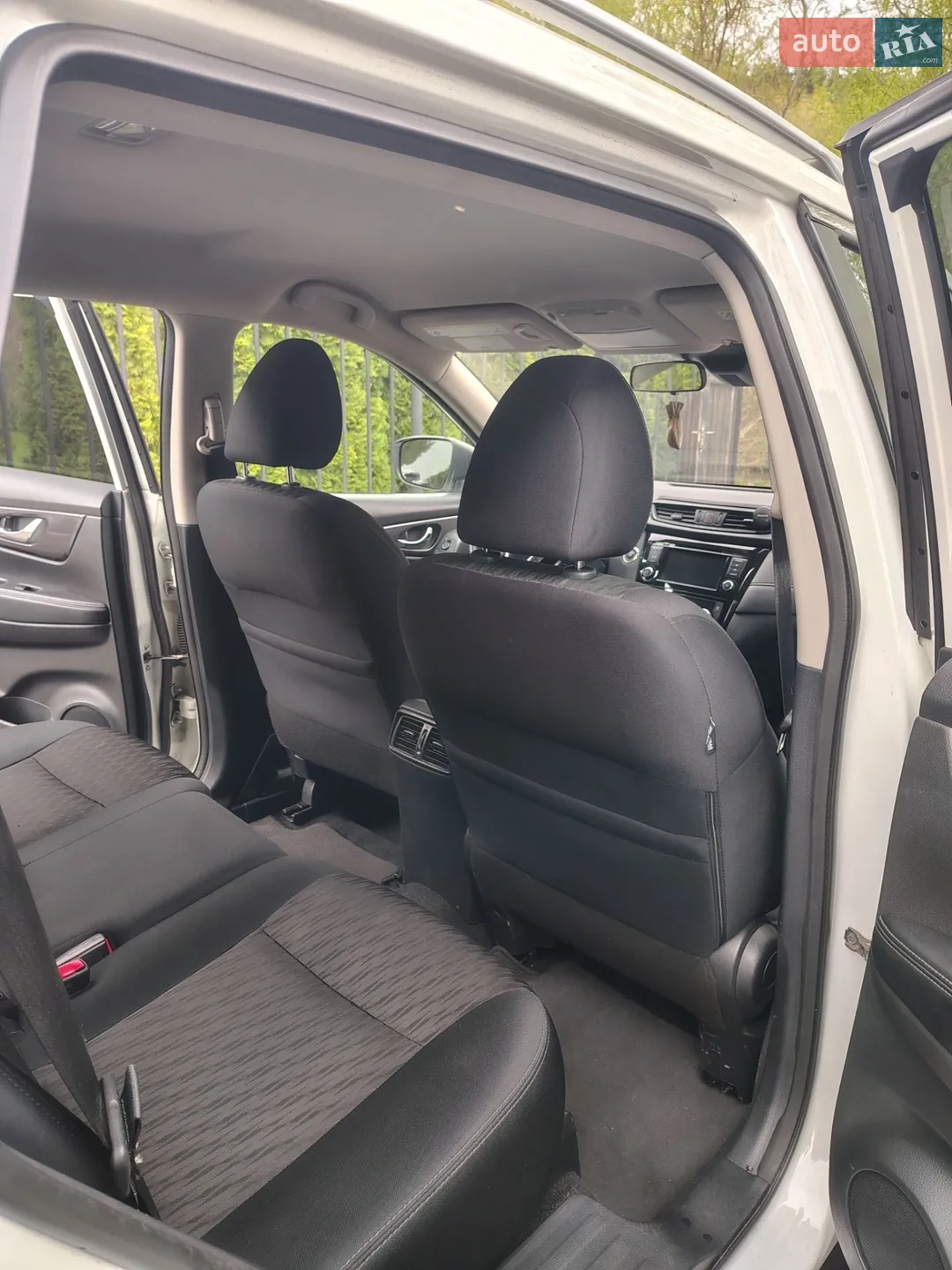 2018 Nissan Rogue - мініатюра 10