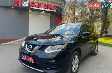 Позашляховик / Кросовер Nissan Rogue 2015 в Дубні