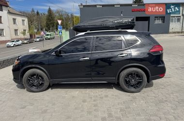 Внедорожник / Кроссовер Nissan Rogue 2016 в Львове