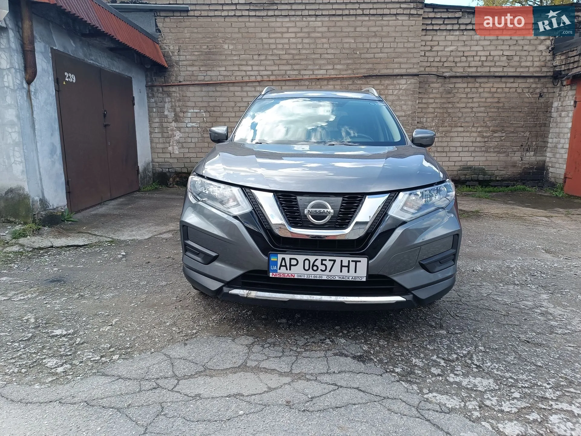 2017 Nissan Rogue - мініатюра 2