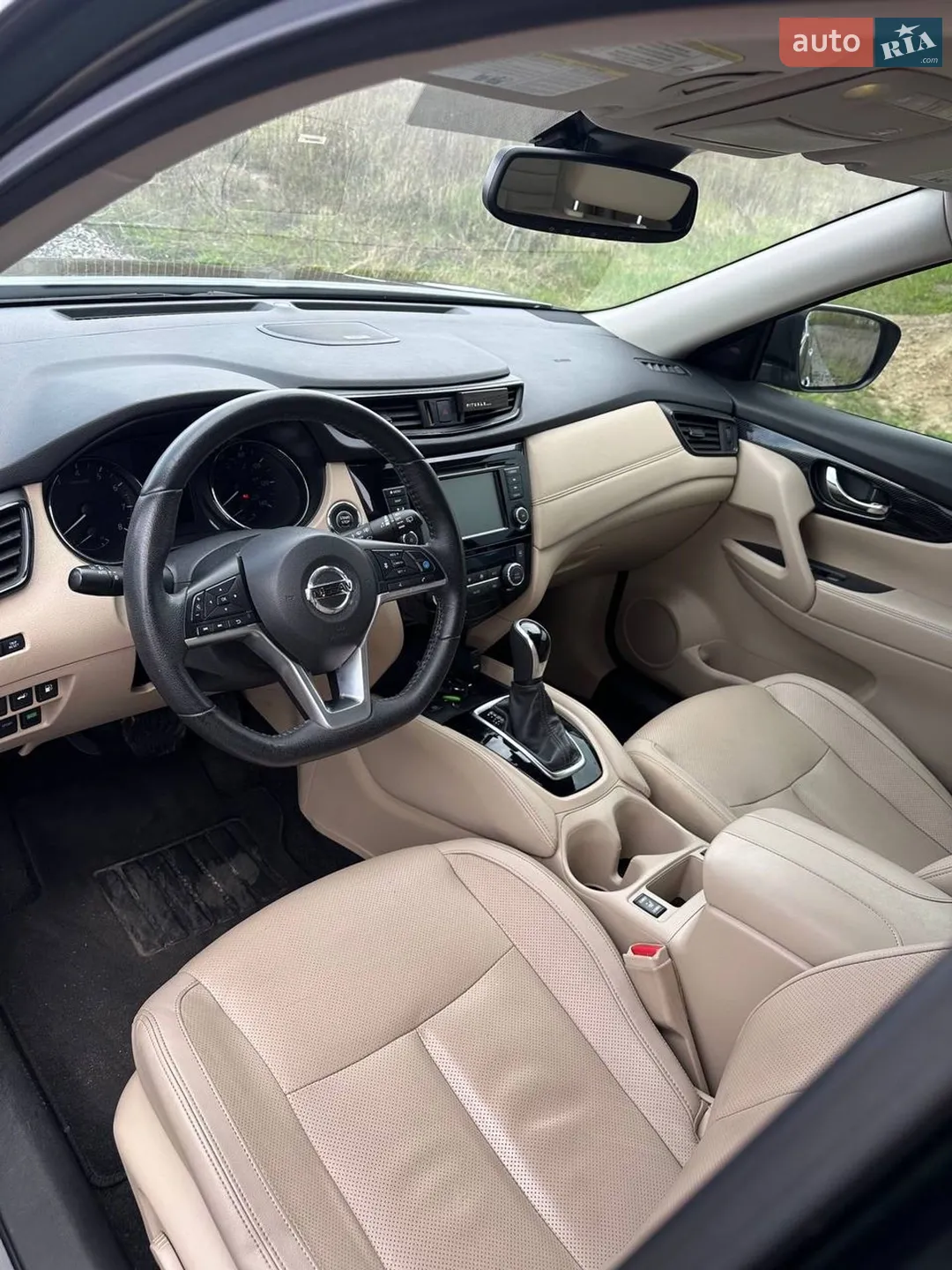 2019 Nissan Rogue - мініатюра 9