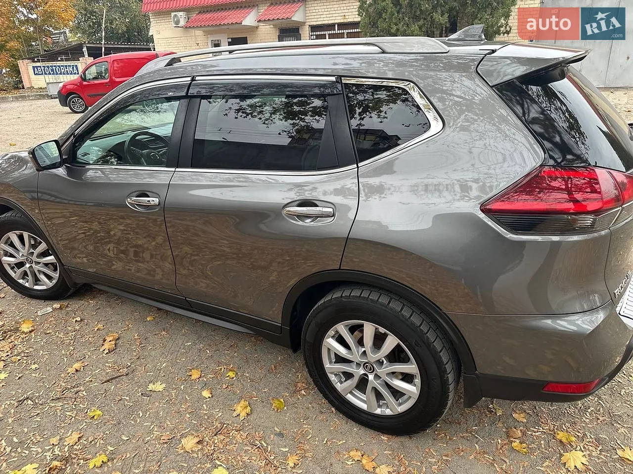 2018 Nissan Rogue - мініатюра 17