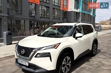 Позашляховик / Кросовер Nissan Rogue 2021 в Чернігові