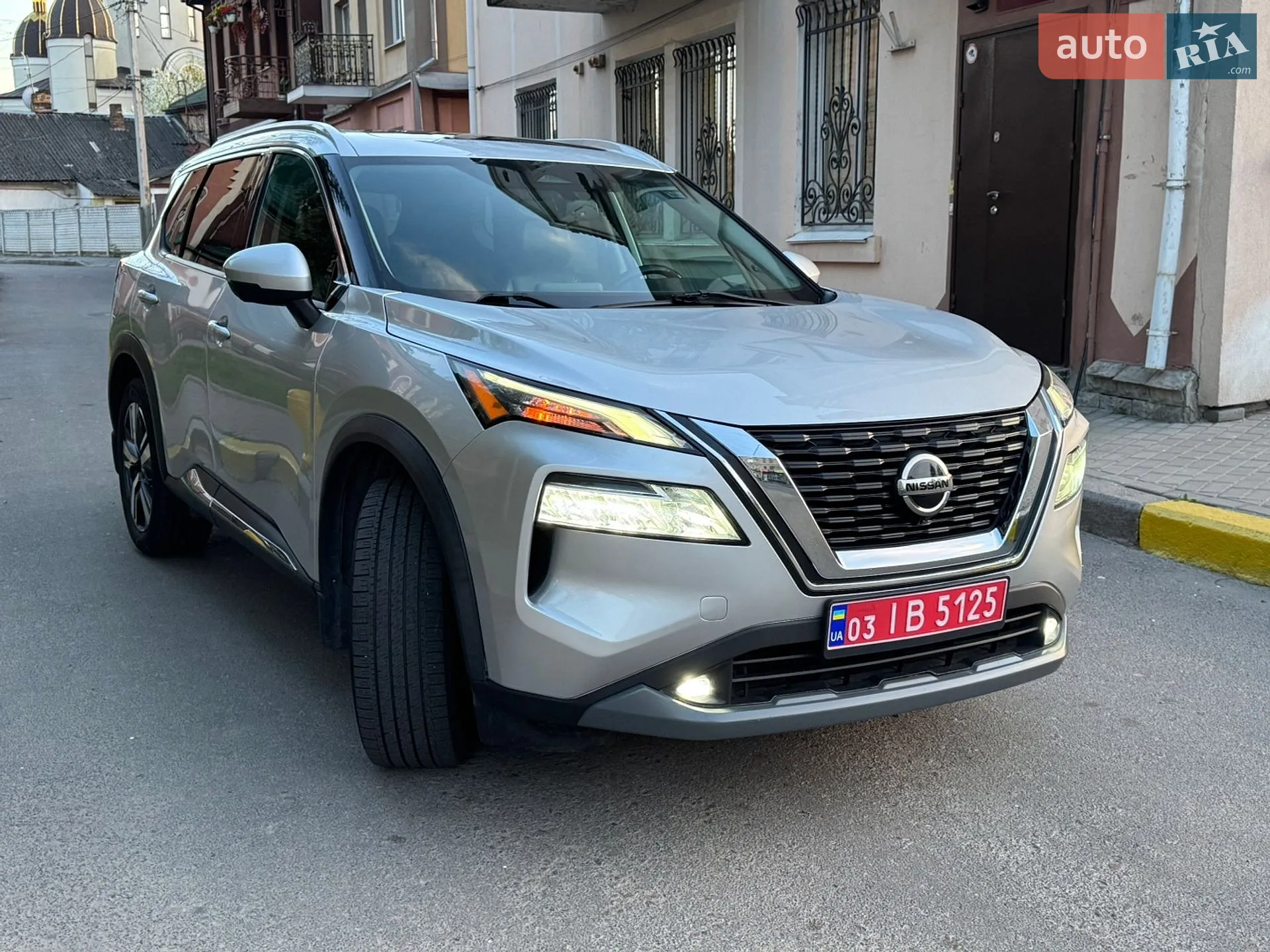 2021 Nissan Rogue - мініатюра 3