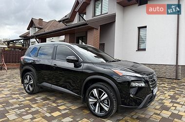 Позашляховик / Кросовер Nissan Rogue 2025 в Трускавці