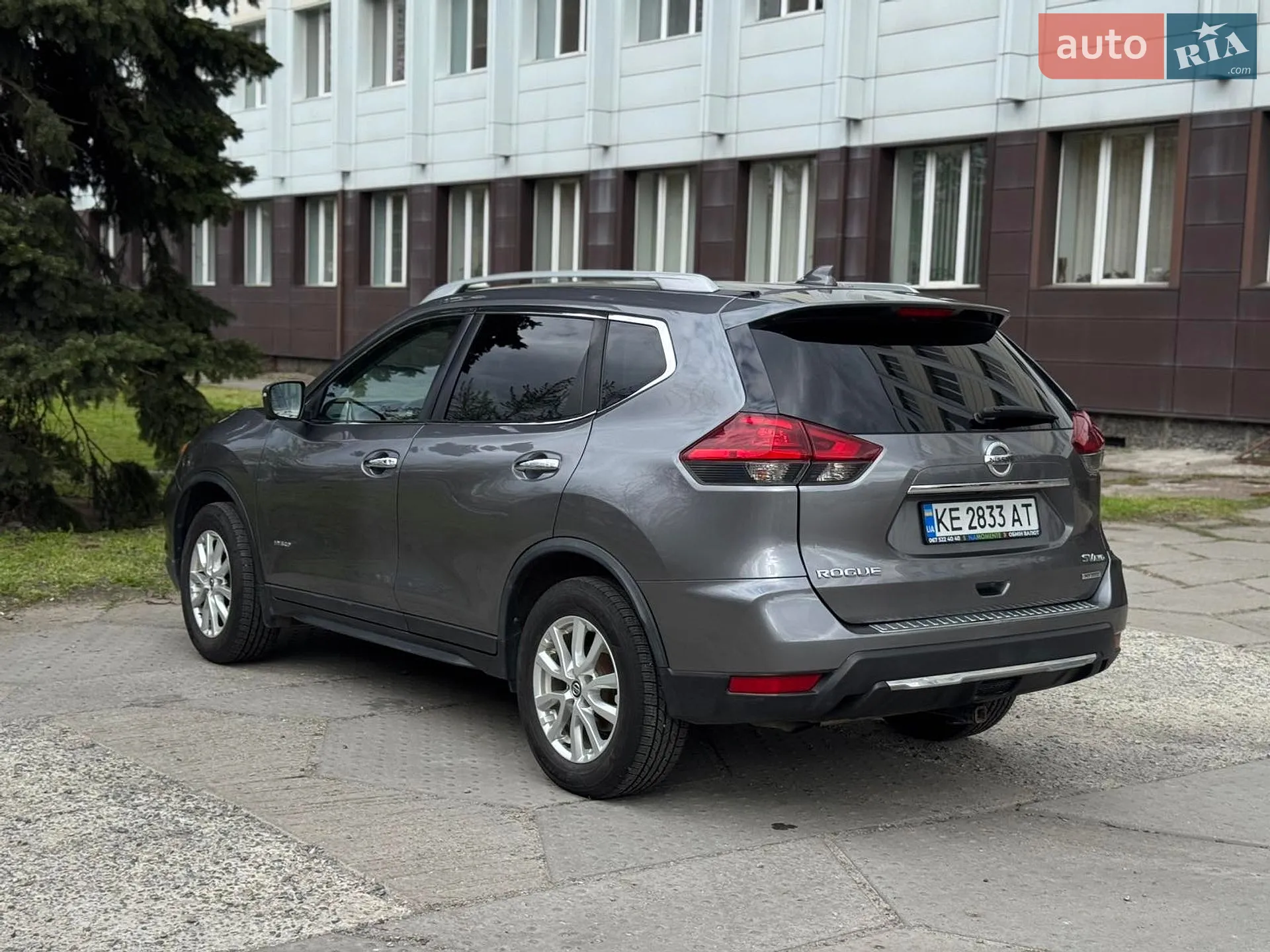 2018 Nissan Rogue - мініатюра 10