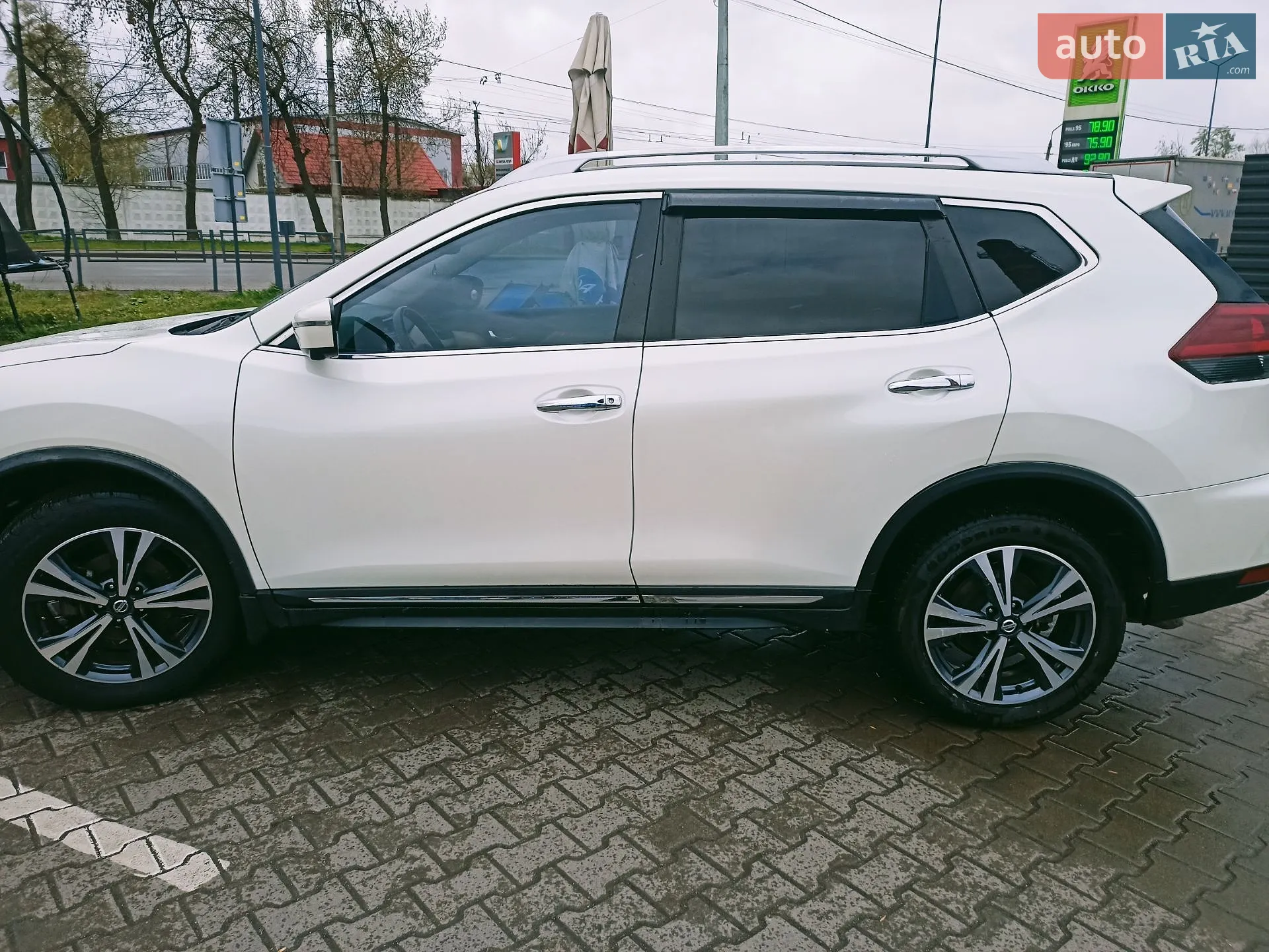 2017 Nissan Rogue - мініатюра 13
