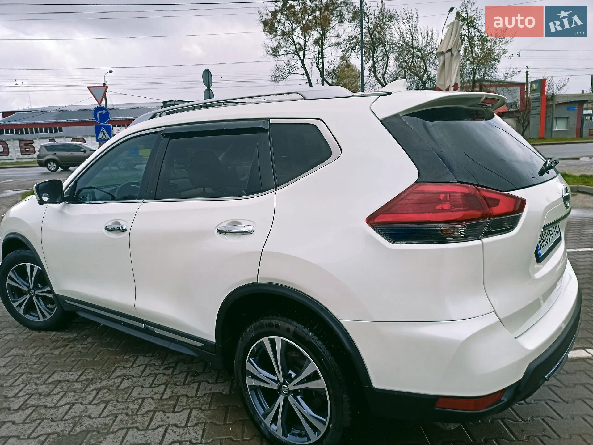 2017 Nissan Rogue - мініатюра 14