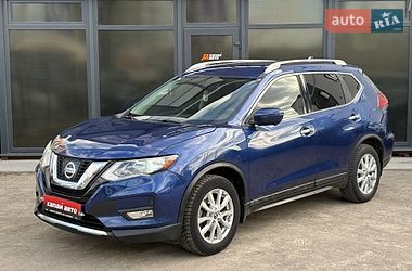 Позашляховик / Кросовер Nissan Rogue 2017 в Вінниці