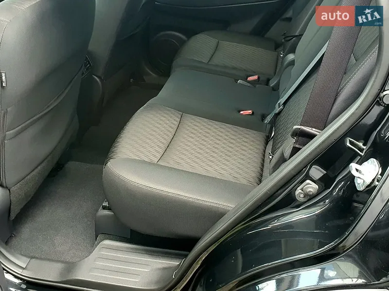 Nissan Rogue 2019 VIN KNMAT2MT7KP543903 фото оголошення 34 з 104