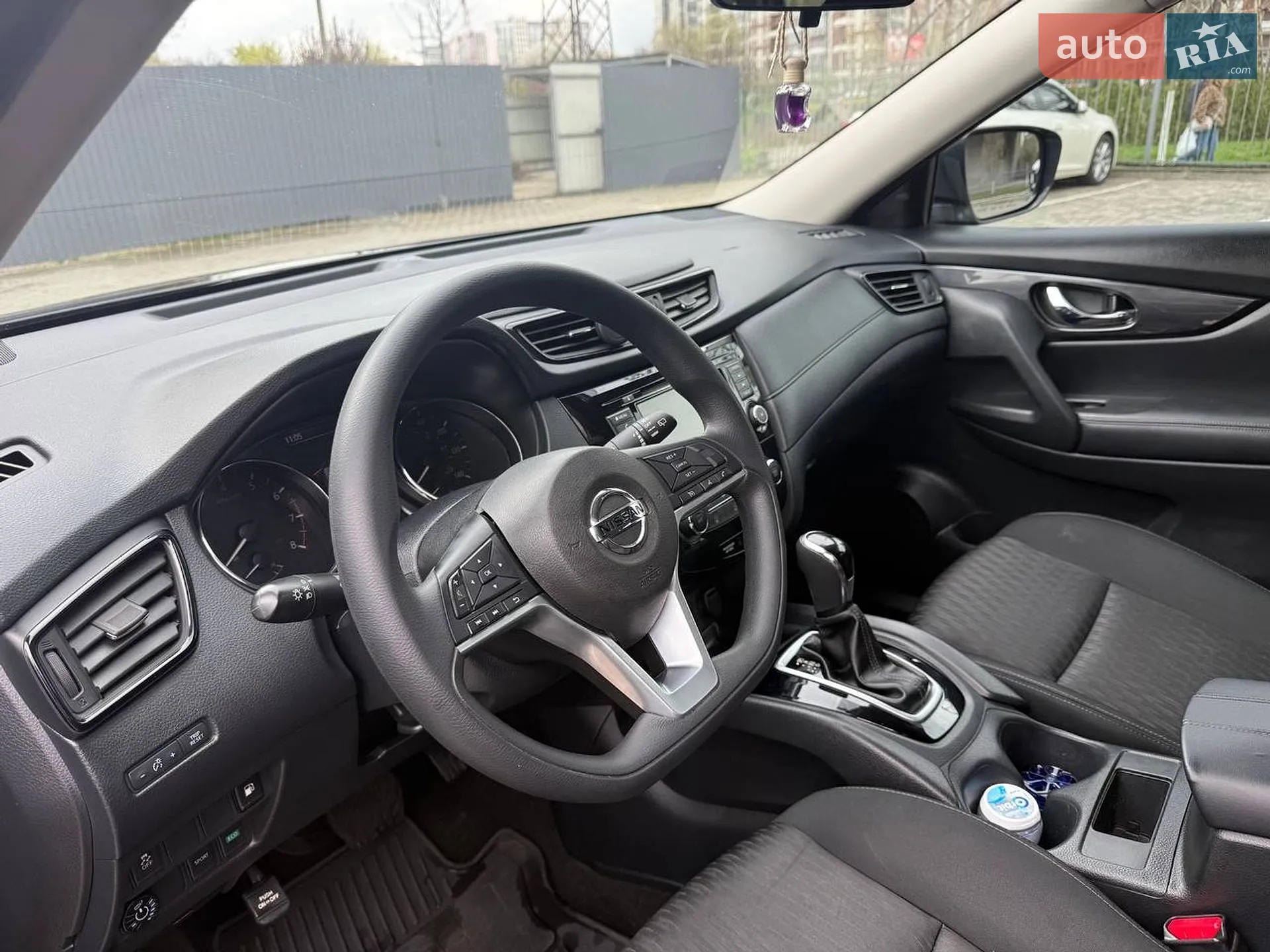 2018 Nissan Rogue - мініатюра 28