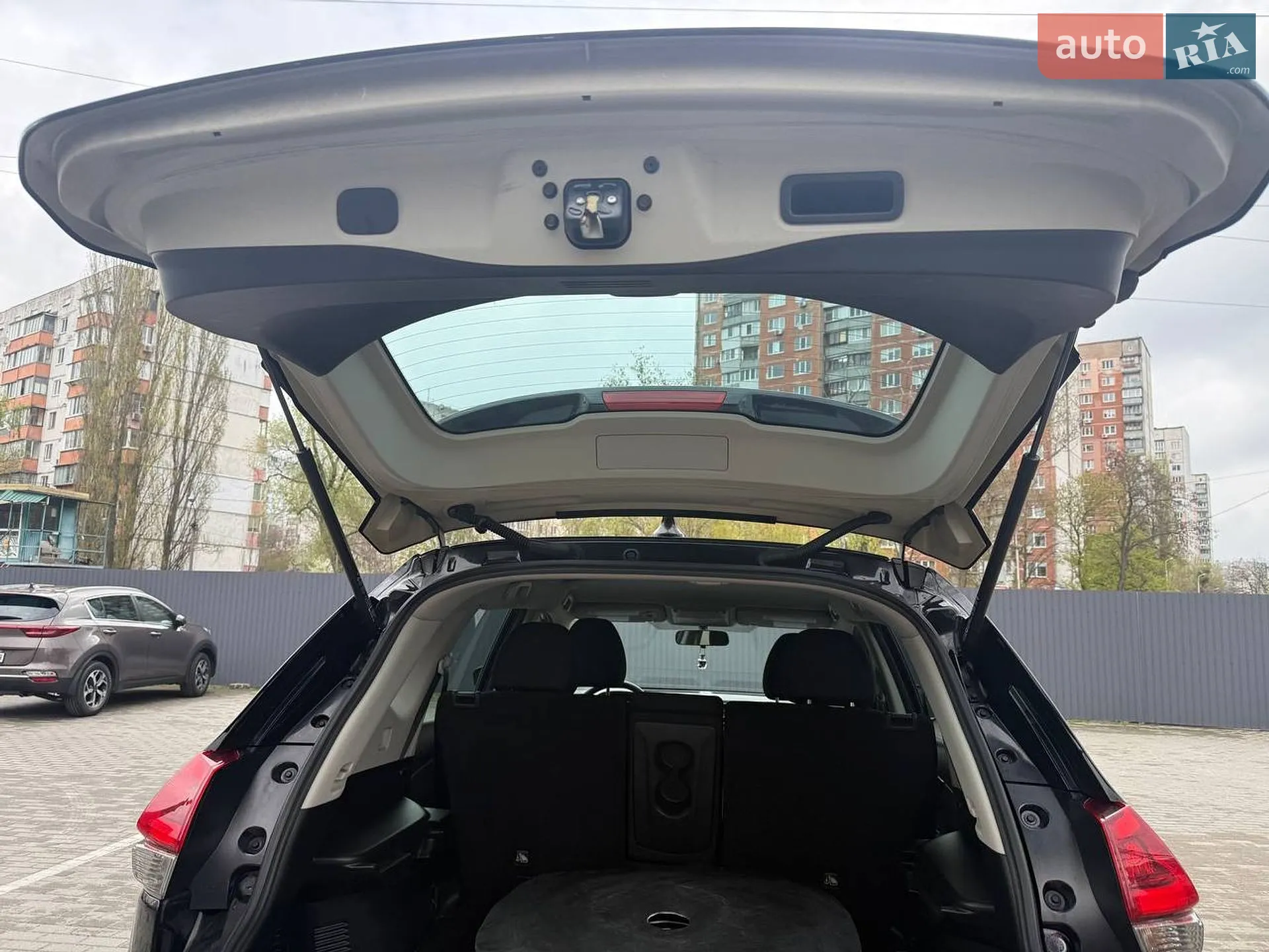 2018 Nissan Rogue - мініатюра 34