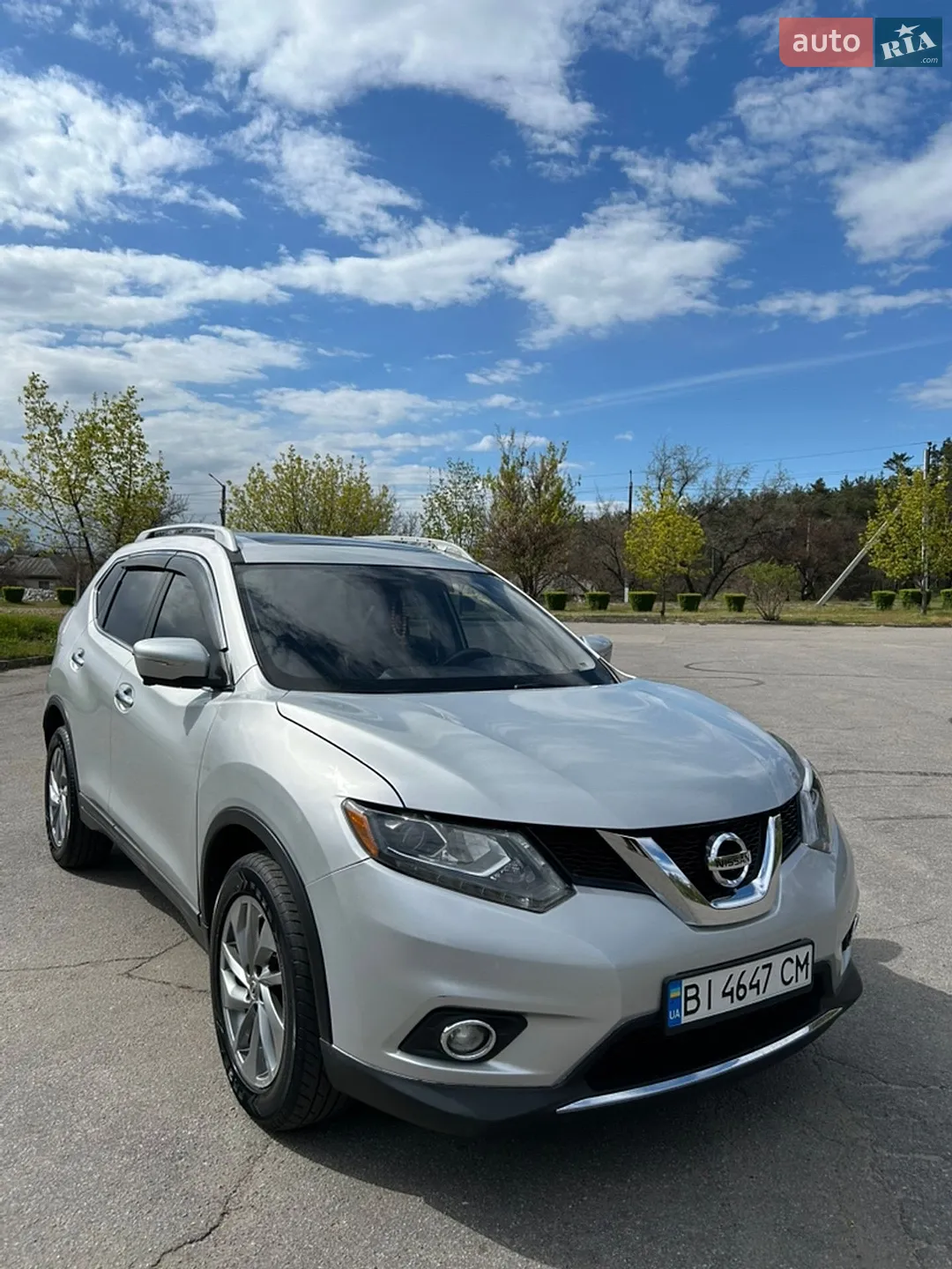 2015 Nissan Rogue - фото 1
